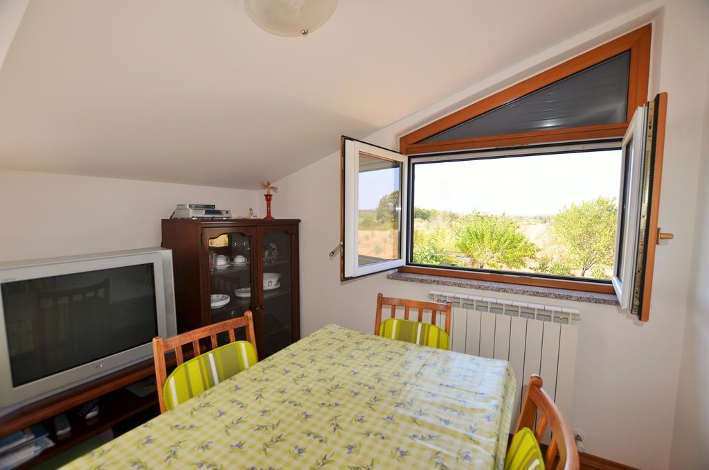 Apartments Sv. Pelegrin Umag Ngoại thất bức ảnh
