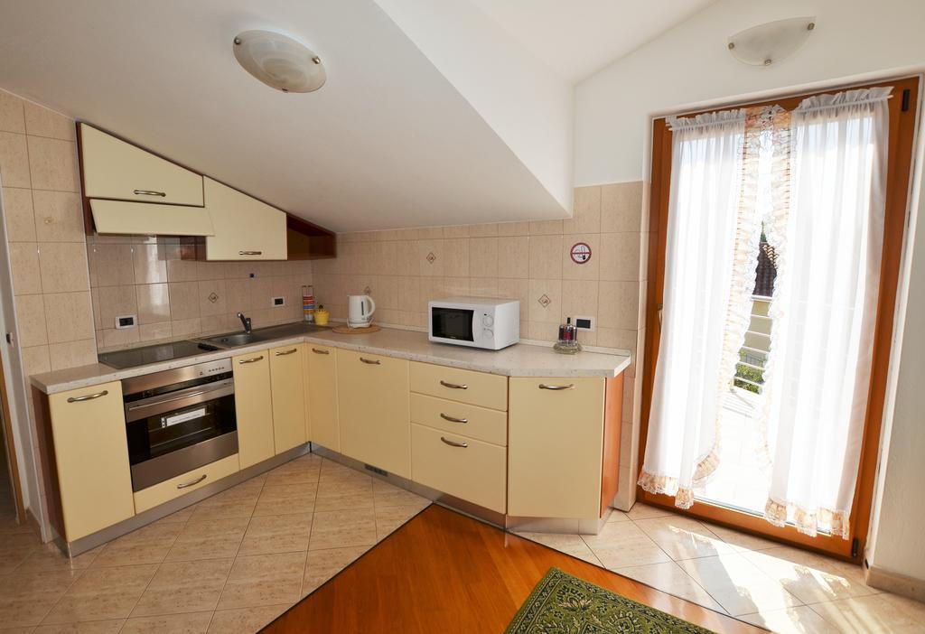 Apartments Sv. Pelegrin Umag Ngoại thất bức ảnh