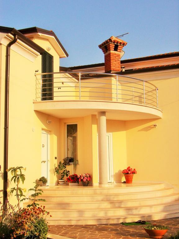 Apartments Sv. Pelegrin Umag Ngoại thất bức ảnh