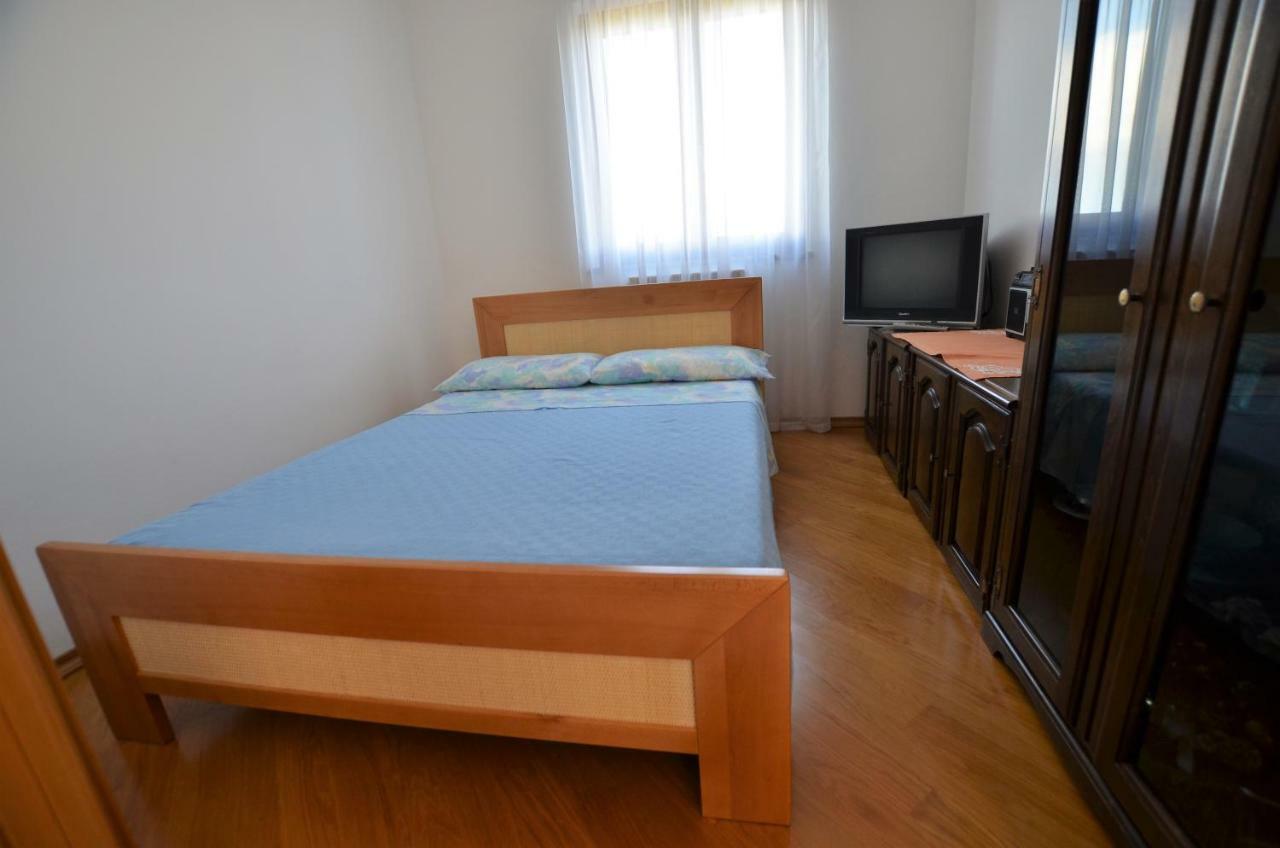 Apartments Sv. Pelegrin Umag Ngoại thất bức ảnh